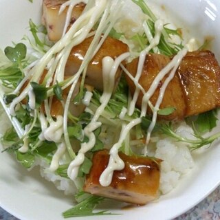 さつま揚げの照り焼き丼